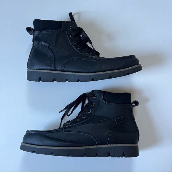 Levi’s Men's Dean Moc Toe Lace Up Boot 10 - Picture 2 of 13